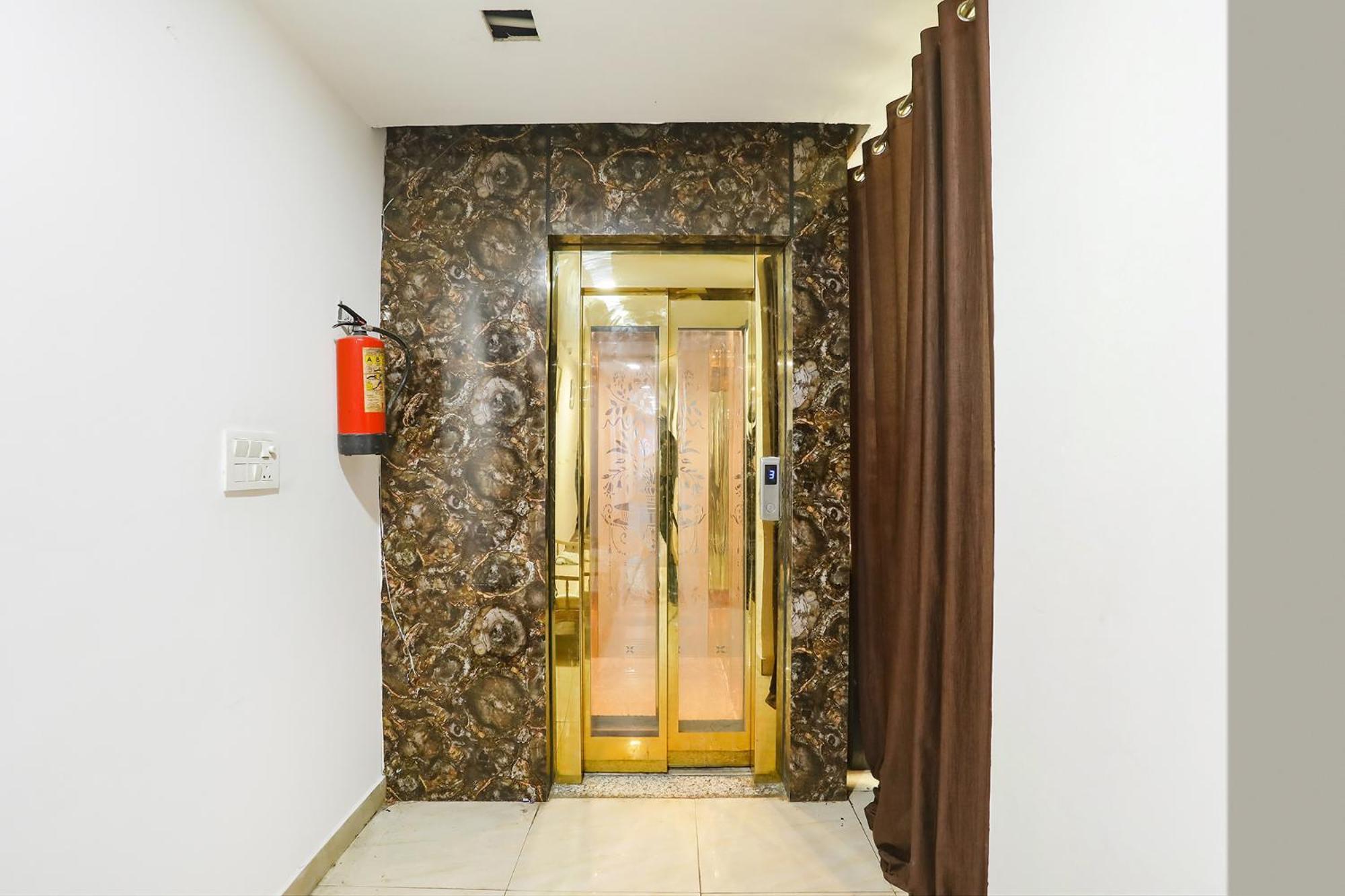 Fabexpress The Arrow Hotell New Delhi Eksteriør bilde